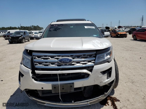2018 Ford Explorer Limited with VIN 1FM5K7F8XJGA97279, listed as a Copart auction lot 52440625 with 45,679 mi miles and Salvage Title. Bid and sale history available at carsss.com. Image 5.