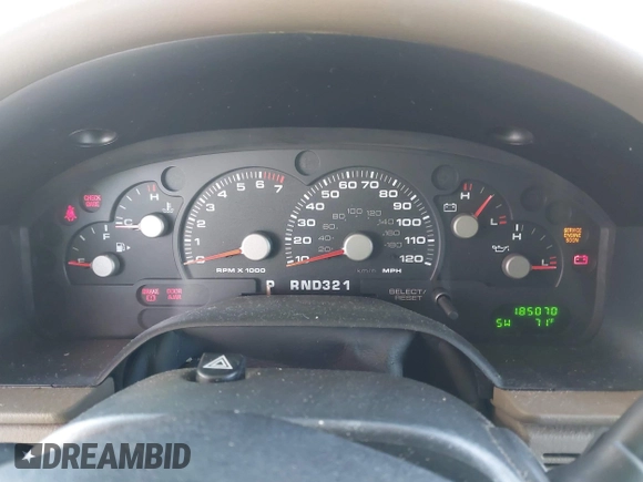 2003 Ford Explorer XLT with VIN 1FMZU73K63ZA27880, listed as a IAAI auction lot 42092466 with 185,070 mi miles and . Bid and sale history available at carsss.com. Image 7.