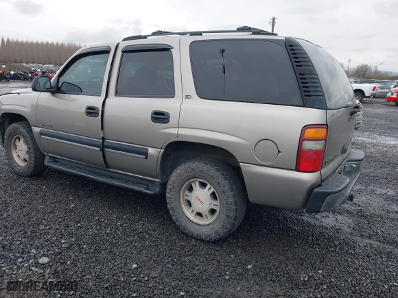 2001 Chevrolet Tahoe LS with VIN 1GNEK13T11R109826, listed as a IAAI auction lot 41473357 with 257,335 mi miles. Bid and sale history available at carsss.com. Image 3.