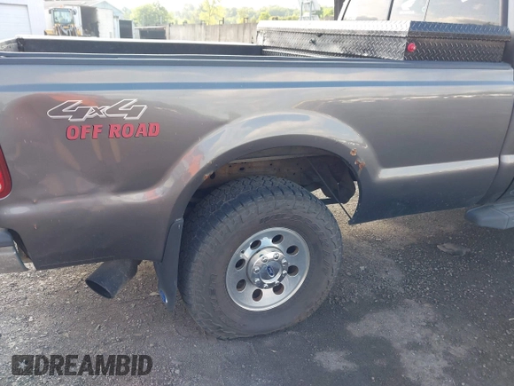 2006 Ford F-250 XL with VIN 1FTSF21P26EB85050, listed as a IAAI auction lot 42652890 with 236,226 mi miles and . Bid and sale history available at DreamBid. Image 6.