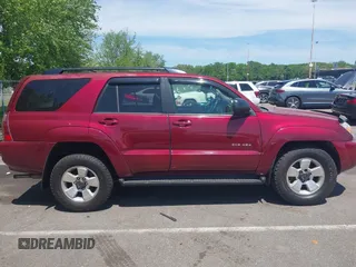2005 Toyota 4Runner SR5 z VIN JTEBU14R258036885, wystawiony jako IAAI lot #42241853 z przebiegiem 221 981 mil mil oraz . Historia ofert i sprzedaży dostępna na DreamBid. Obrazek 13.