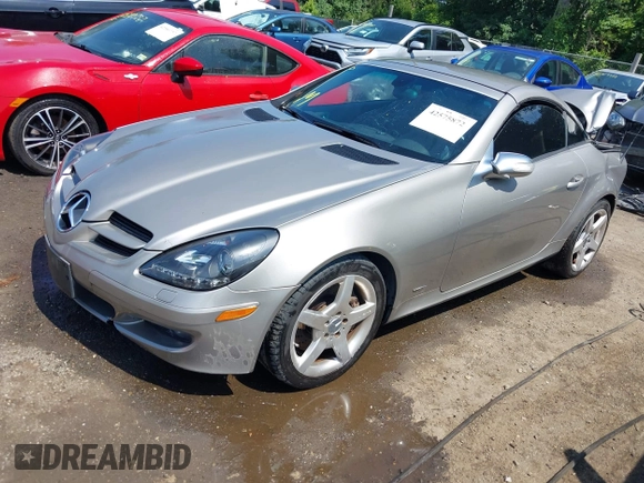 2005 Mercedes-Benz SLK 230/320 with VIN WDBWK56F45F030313, listed as a IAAI auction lot 42575872 with 183,685 mi miles and . Bid and sale history available at DreamBid. Image 17.