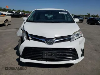 2018 Toyota Sienna LE Auto Access Seat with VIN 5TDKZ3DCXJS916445, listed as a Copart auction lot 62831275 with 104,859 mi miles and Salvage title. Bid and sale history available at DreamBid. Image 5.