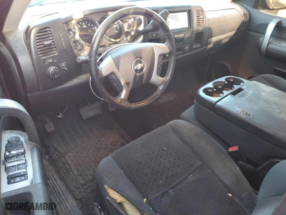 2008 Chevrolet Silverado 1500 LT w/1LT with VIN 2GCEC19J081300524, listed as a Copart auction lot 79755954 with 169,529 mi miles and Salvage Title. Bid and sale history available at carsss.com. Image 8.