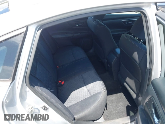 2017 Nissan Altima SV with VIN 1N4AL3AP3HC139855, listed as a IAAI auction lot 41913020 with 43,938 mi miles and . Bid and sale history available at DreamBid. Image 8.