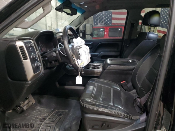 2016 GMC Sierra 3500HD Denali with VIN 1GT42YE82GF238321, listed as a Copart auction lot 82577654 with 286,299 mi miles and Salvage Title. Bid and sale history available at carsss.com. Image 7.