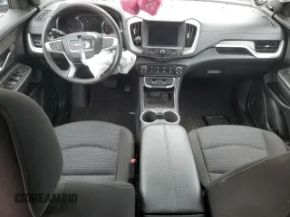 2024 GMC Terrain SLE z VIN 3GKALMEG2RL281280, wystawiony jako Copart lot #63842655 z przebiegiem 36 173 mil mil oraz Czysty tytuł • Clean title. Historia ofert i sprzedaży dostępna na DreamBid. Obrazek 8.