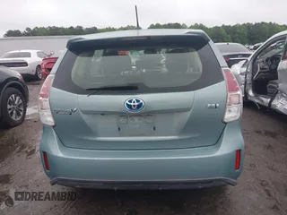 2015 Toyota Prius Two with VIN JTDZN3EU8FJ033529, listed as a IAAI auction lot 42235439 with 102,513 mi miles and . Bid and sale history available at DreamBid. Image 17.