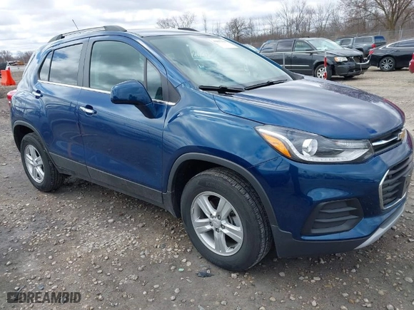 2019 Chevrolet Trax LT with VIN 3GNCJPSBXKL398476, listed as a IAAI auction lot 42037910 with 66,836 mi miles. Bid and sale history available at carsss.com. Image 1.