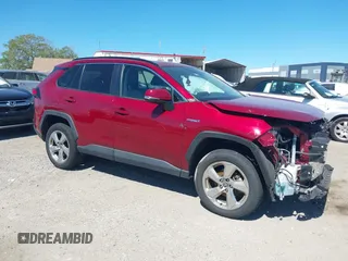 2021 Toyota RAV4 Hybrid LE with VIN 4T3B6RFV3MU047815, listed as a IAAI auction lot 41803677 with 98,992 mi miles. Bid and sale history available at carsss.com. Image 1.