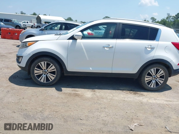 2015 Kia Sportage EX с VIN KNDPC3AC6F7765102, выставлен на аукционе IAAI как лот 42821796 с пробегом 107 732 миль миль и . История ставок и продаж доступна на DreamBid. Изображение 14.