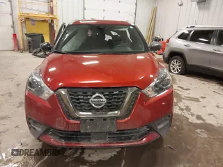 2020 Nissan Kicks SR with VIN 3N1CP5DV3LL559287, listed as a IAAI auction lot 41427505 with 43,492 mi miles. Bid and sale history available at carsss.com. Image 12.