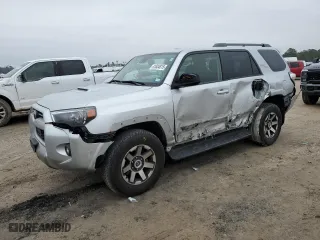 2023 Toyota 4Runner TRD Off Road with VIN JTEPU5JR5P6152839, listed as a Copart auction lot 41834815 with 33,991 mi miles and Salvage Title. Bid and sale history available at carsss.com. Image 1.