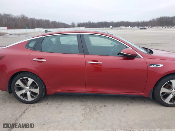 2017 Kia Optima SX with VIN 5XXGW4L24HG141844, listed as a IAAI auction lot 41425880 with 137,056 mi miles. Bid and sale history available at carsss.com. Image 13.