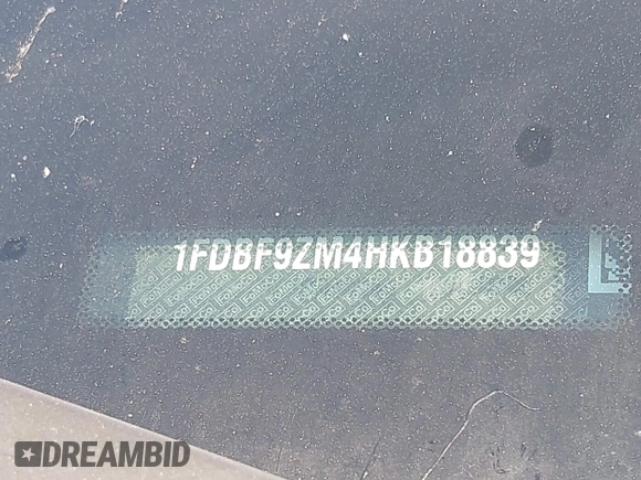 2017 Ford Transit z VIN 1FDBF9ZM4HKB18839, wystawiony jako IAAI lot #41619595 z przebiegiem 167 754 mil mil oraz . Historia ofert i sprzedaży dostępna na DreamBid. Obrazek 9.