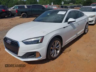 2023 Audi A5 Sportback Premium z VIN WAUABCF57PA020461, wystawiony jako IAAI lot #42230307 z przebiegiem 28 983 mil mil oraz . Historia ofert i sprzedaży dostępna na DreamBid. Obrazek 17.