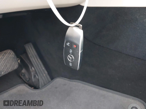 2021 Mercedes-Benz GLE 350 with VIN 4JGFB4JB5MA405326, listed as a IAAI auction lot 41570671 with 41,660 mi miles and . Bid and sale history available at DreamBid. Image 11.