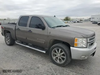2013 Chevrolet Silverado 1500 LT with VIN 3GCPKSE77DG125766, listed as a Copart auction lot 51441695 with 81,215 mi miles and Salvage Title. Bid and sale history available at carsss.com. Image 4.