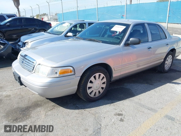 2007 Ford Police Interceptor с VIN 2FAFP71WX7X118267, выставлен на аукционе IAAI как лот 41603919 с пробегом 96 935 миль миль и . История ставок и продаж доступна на DreamBid. Изображение 17.