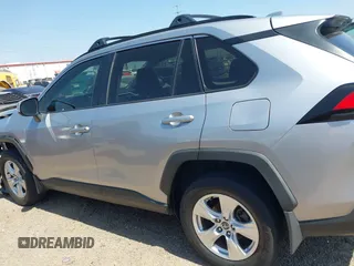 2019 Toyota RAV4 XLE with VIN 2T3W1RFVXKC023834, listed as a IAAI auction lot 41802204 with 78,187 mi miles. Bid and sale history available at carsss.com. Image 15.
