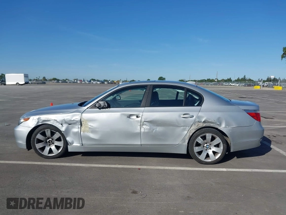 2004 BMW 5 Series 530i with VIN WBANA73504B803790, listed as a IAAI auction lot 41954910 with 130,570 mi miles. Bid and sale history available at carsss.com. Image 14.