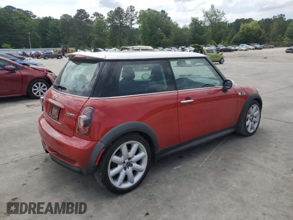 2006 MINI Hardtop S z VIN WMWRE33586TJ35233, wystawiony jako Copart lot #55118115 z przebiegiem 126 066 mil mil oraz Szkoda całkowita • Salvage title. Historia ofert i sprzedaży dostępna na DreamBid. Obrazek 3.