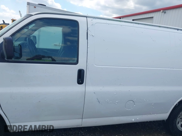 2013 Chevrolet Express Cargo Van with VIN 1GCSGAFX5D1173625, listed as a IAAI auction lot 41925806 with 365,298 mi miles. Bid and sale history available at carsss.com. Image 14.