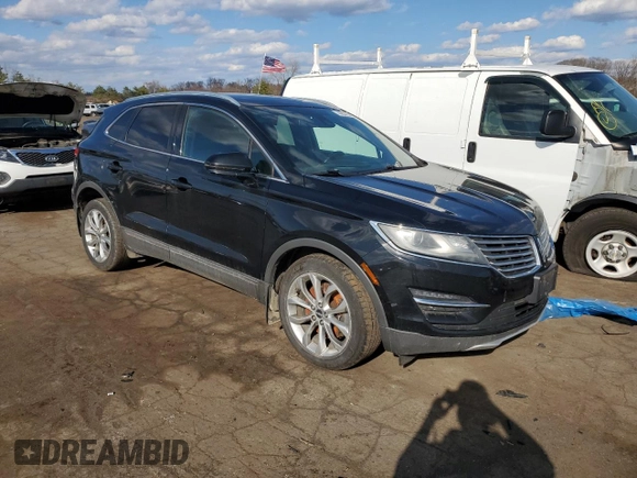 2016 Lincoln MKC Select with VIN 5LMCJ2D90GUJ08208, listed as a Copart auction lot 49328305 with Not provided miles and Salvage title. Bid and sale history available at DreamBid. Image 4.
