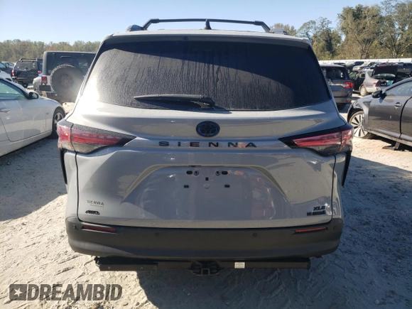 2022 Toyota Sienna XLE Woodland Edition with VIN 5TDASKFC1NS054701, listed as a Copart auction lot 78869354 with 39,021 mi miles and Non Repairable. Bid and sale history available at carsss.com. Image 6.