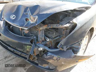 2005 Lexus ES 330 with VIN JTHBA30G255107662, listed as a IAAI auction lot 42128086 with 162,245 mi miles. Bid and sale history available at carsss.com. Image 16.
