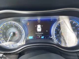 2016 Chrysler 300 C с VIN 2C3CCAEG5GH190372, выставлен на аукционе IAAI как лот 42343631 с пробегом 153 518 миль миль и . История ставок и продаж доступна на DreamBid. Изображение 7.