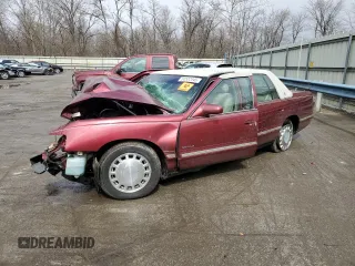1999 Cadillac DeVille z VIN 1G6KD54Y8XU761956, wystawiony jako Copart lot #50522045 z przebiegiem Nie podano mil oraz Szkody całkowita. Historia ofert i sprzedaży dostępna na DreamBid. Obrazek 1.