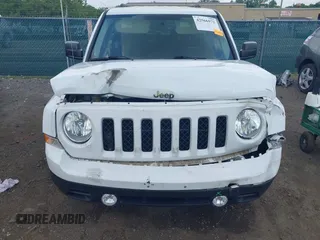 2017 Jeep Patriot Latitude with VIN 1C4NJPFB2HD183099, listed as a IAAI auction lot 42566972 with 99,360 mi miles and . Bid and sale history available at DreamBid. Image 6.