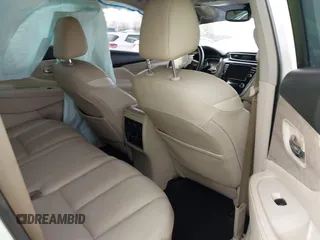 2019 Nissan Murano S with VIN 5N1AZ2MS0KN111800, listed as a IAAI auction lot 41836192 with 81,764 mi miles. Bid and sale history available at carsss.com. Image 8.