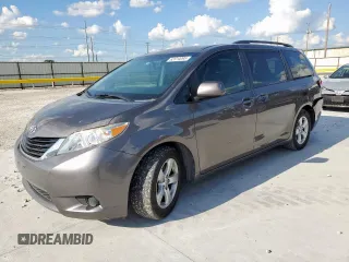 2014 Toyota Sienna LE AAS с VIN 5TDKK3DC8ES445454, выставлен на аукционе Copart как лот 62014095 с пробегом 143 601 миль миль и Списание • Salvage title. История ставок и продаж доступна на DreamBid. Изображение 1.