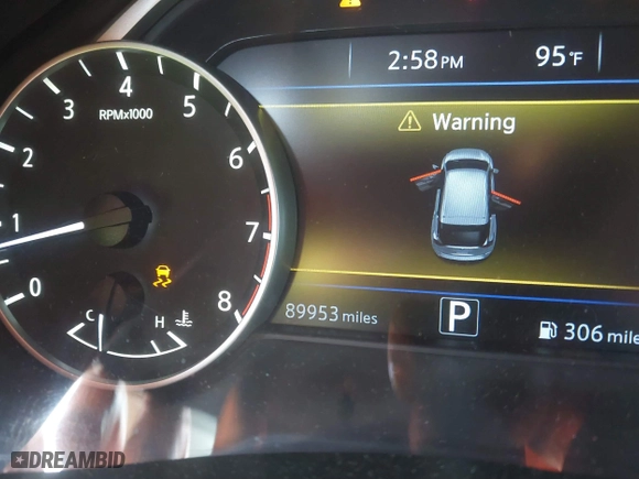 2016 Nissan Murano SV with VIN 5N1AZ2MG7GN152573, listed as a IAAI auction lot 40098918 with 89,953 mi miles. Bid and sale history available at carsss.com. Image 15.
