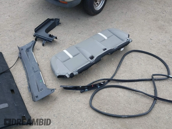 2025 Toyota Camry LE с VIN 4T1DBADK0SU000861, выставлен на аукционе IAAI как лот 42131419 с пробегом 37 508 миль миль и . История ставок и продаж доступна на DreamBid. Изображение 12.