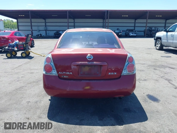 2005 Nissan Altima 2.5 S with VIN 1N4AL11E75N465094, listed as a IAAI auction lot 41987731 with 87,247 mi miles. Bid and sale history available at carsss.com. Image 17.