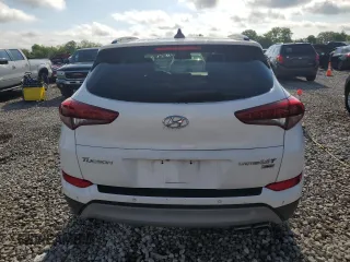 2017 Hyundai Tucson Value z VIN KM8J3CA26HU341948, wystawiony jako Copart lot #56466635 z przebiegiem Nie podano mil oraz Czysty tytuł • Clean title. Historia ofert i sprzedaży dostępna na DreamBid. Obrazek 6.