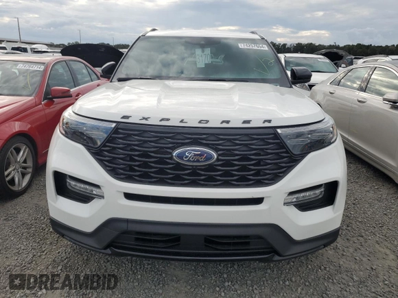 2024 Ford Explorer ST-Line with VIN 1FMSK7KH5RGA44414, listed as a Copart auction lot 74257654 with 0 mi miles and Non Repairable. Bid and sale history available at carsss.com. Image 5.