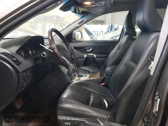2012 Volvo XC90 with VIN YV4952CZ3C1627415, listed as a Copart auction lot 84728204 with 146,142 mi miles and Salvage Title. Bid and sale history available at carsss.com. Image 7.