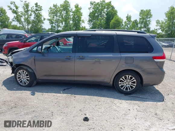 2012 Toyota Sienna XLE AAS with VIN 5TDYK3DCXCS202574, listed as a IAAI auction lot 42714762 with 234,287 mi miles and . Bid and sale history available at DreamBid. Image 15.