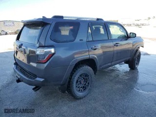 2023 Toyota 4Runner SR5 Premium with VIN JTENU5JR5P6202999, listed as a Copart auction lot 47017445 with 9,289 mi miles and Salvage Title. Bid and sale history available at carsss.com. Image 3.