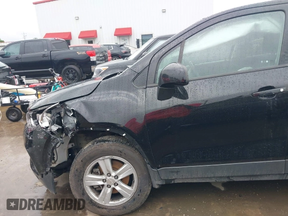 2019 Chevrolet Trax LS with VIN 3GNCJNSB7KL357677, listed as a IAAI auction lot 41897552 with 96,323 mi miles and . Bid and sale history available at DreamBid. Image 18.