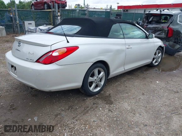 2006 Toyota Solara SE with VIN 4T1FA38P06U076342, listed as a IAAI auction lot 42240383 with 165,635 mi miles and . Bid and sale history available at carsss.com. Image 4.