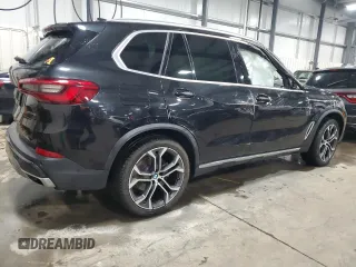 2019 BMW X5 xDrive40i with VIN 5UXCR6C57KLL51601, listed as a Copart auction lot 41971365 with 50,155 mi miles and Salvage Title. Bid and sale history available at carsss.com. Image 3.