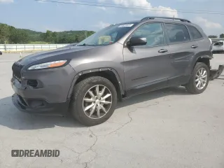 2018 Jeep Cherokee Latitude Tech Connect with VIN 1C4PJMCB4JD588804, listed as a Copart auction lot 59859525 with 89,217 mi miles and Salvage title. Bid and sale history available at DreamBid. Image 1.
