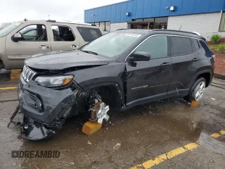 2023 Jeep Compass Latitude z VIN 3C4NJDBN4PT548048, wystawiony jako Copart lot #55705185 z przebiegiem 60 346 mil mil oraz Nie do naprawy • Non repairable. Historia ofert i sprzedaży dostępna na DreamBid. Obrazek 1.