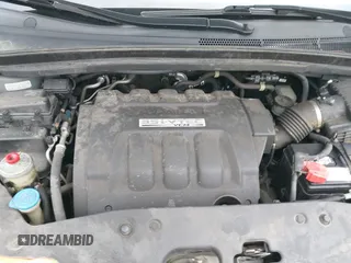2007 Honda Odyssey EX-L with VIN 5FNRL38627B413638, listed as a IAAI auction lot 41960963 with 172,968 mi miles and . Bid and sale history available at DreamBid. Image 10.