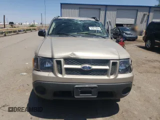 2004 Ford Explorer Sport Trac XLS z VIN 1FMZU67K34UC40112, wystawiony jako Copart lot #57877855 z przebiegiem 139 350 mil mil oraz Szkoda całkowita • Salvage title. Historia ofert i sprzedaży dostępna na DreamBid. Obrazek 5.